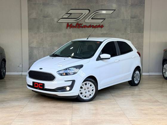 FORD KA 1.5 TI-VCT FLEX SE PLUS AUTOMÁTICO FORD KA 1.5 TI-VCT FLEX SE PLUS AUTOMÁTICO